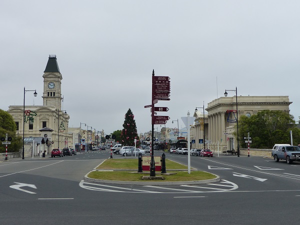 Victorian buildings line the main street of Oamaru Dec 2015